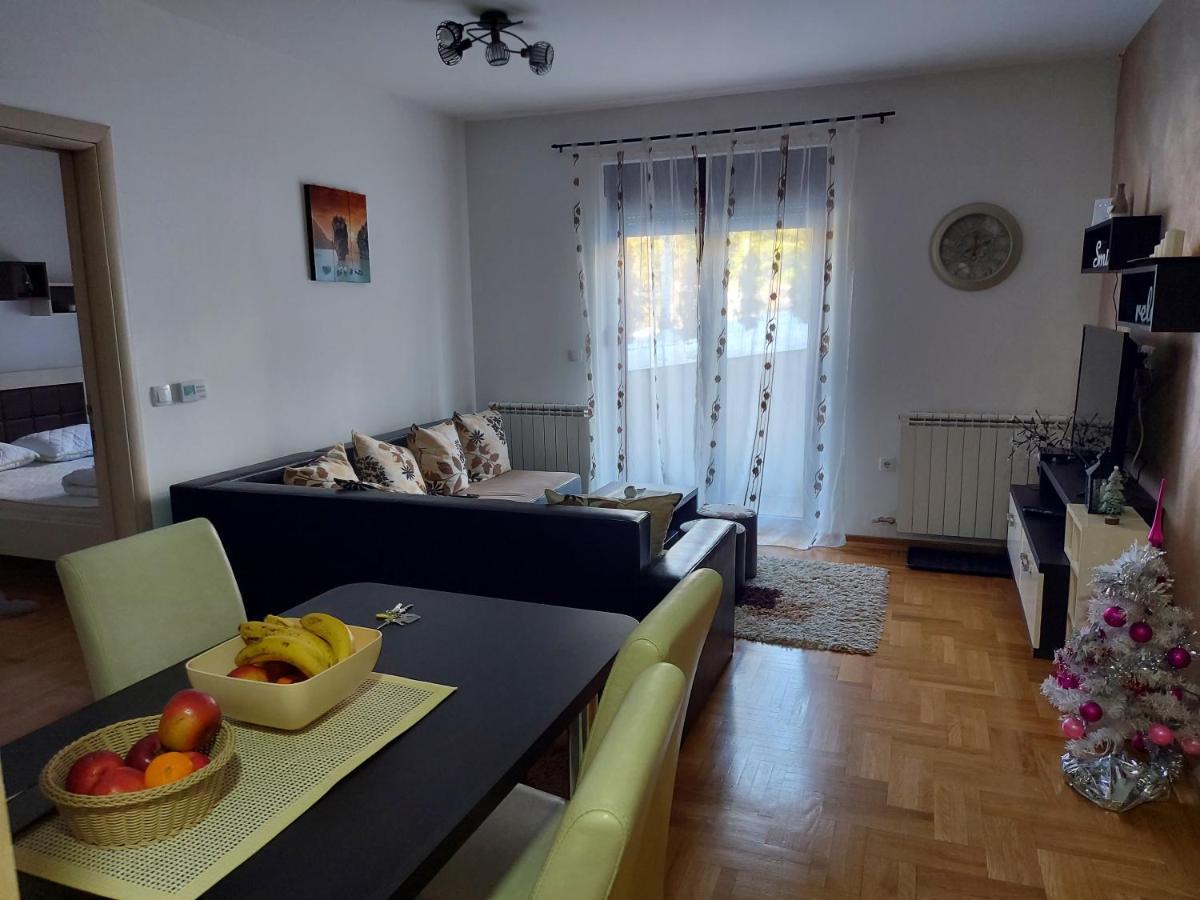 Ferienwohnung Apartman Vukan Petica Zlatibor Exterior foto