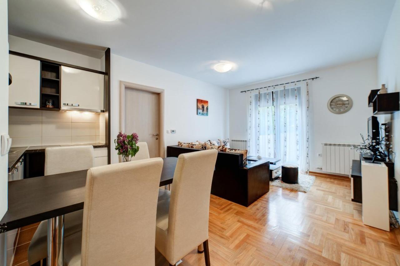 Ferienwohnung Apartman Vukan Petica Zlatibor Exterior foto